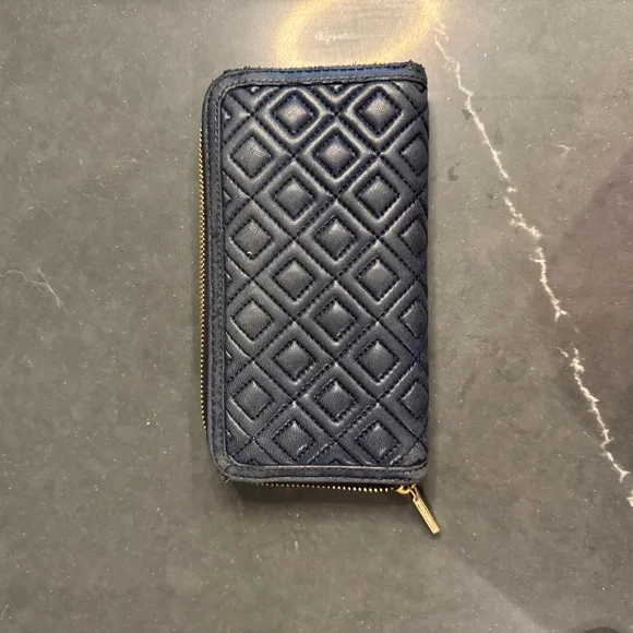 Tory Burch navy leather wallet - Picture 4 of 5